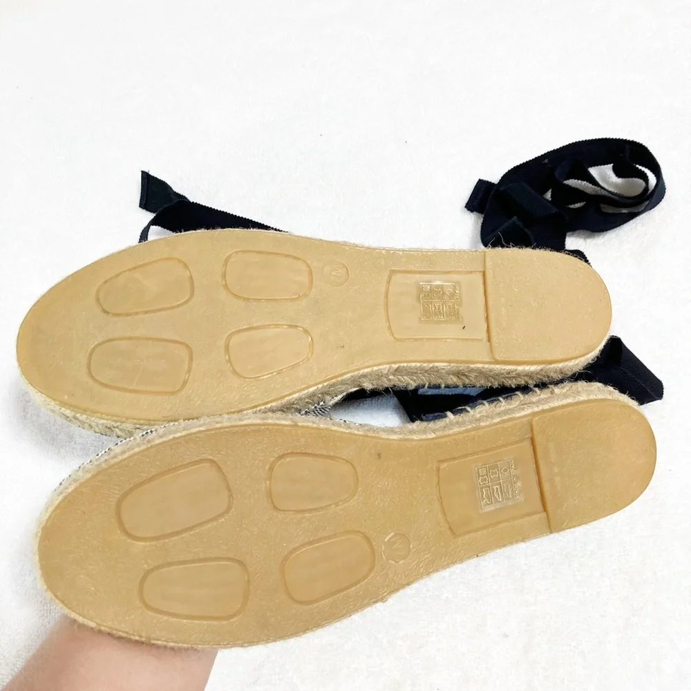 🔥Vince navy suede and canvas ankle tie up espadrilles. Sz7 NEW